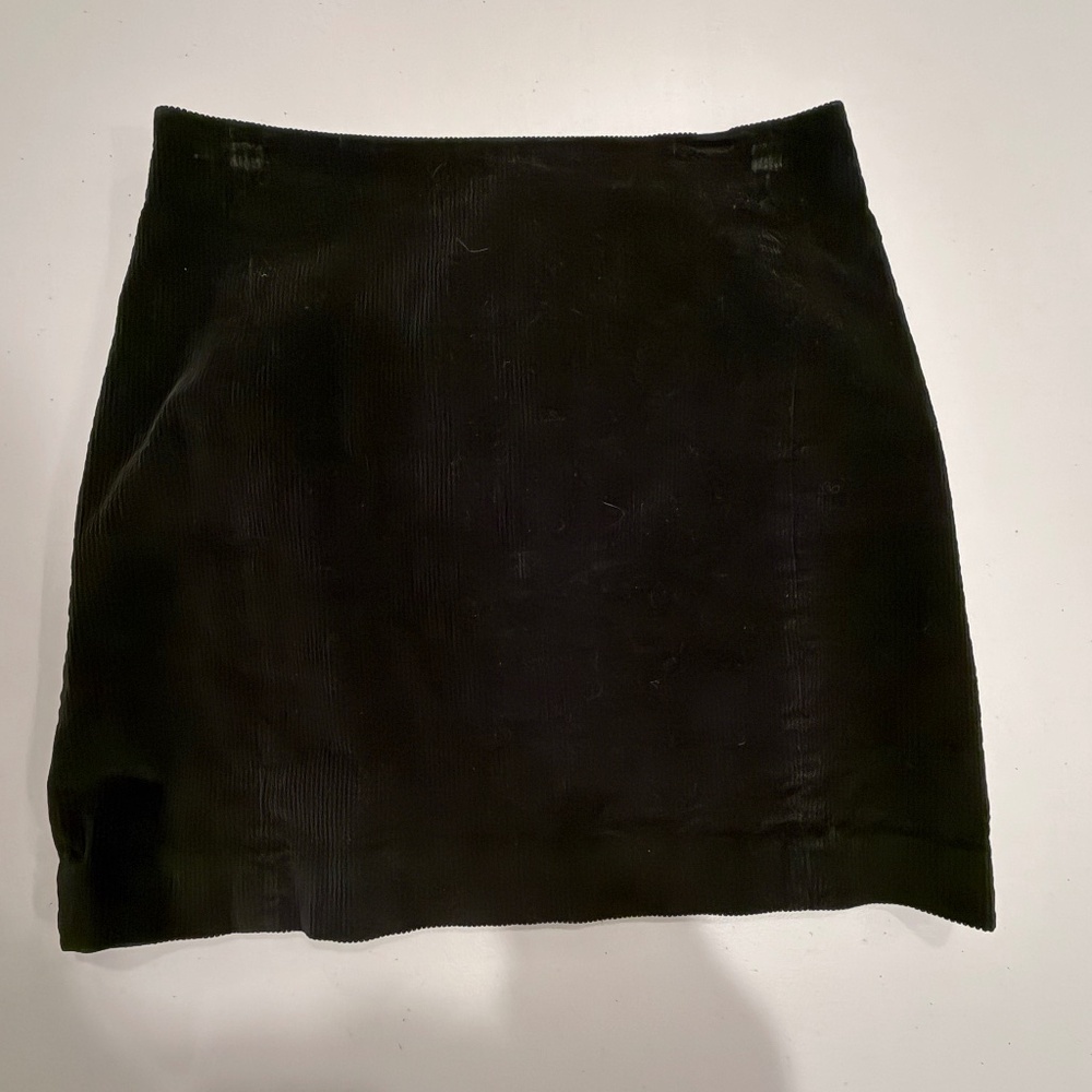 Black Sunday Best Mini Skirt - size 4